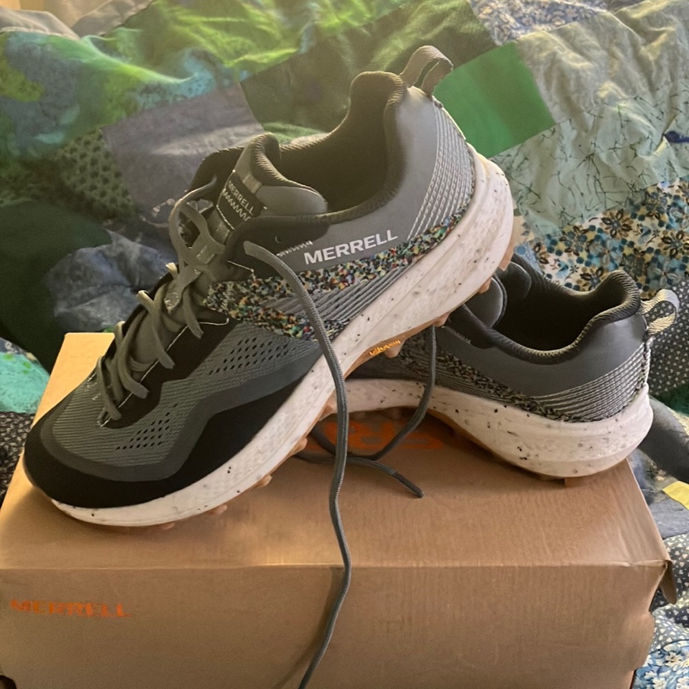 NWT Merrell Multicolor Trail Running Shoes